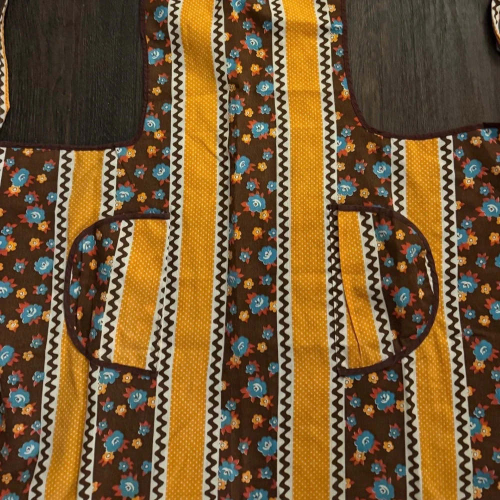 Vintage 2 Apron Set Smock Bib Floral Striped Brown Yellow Retro Mid Century